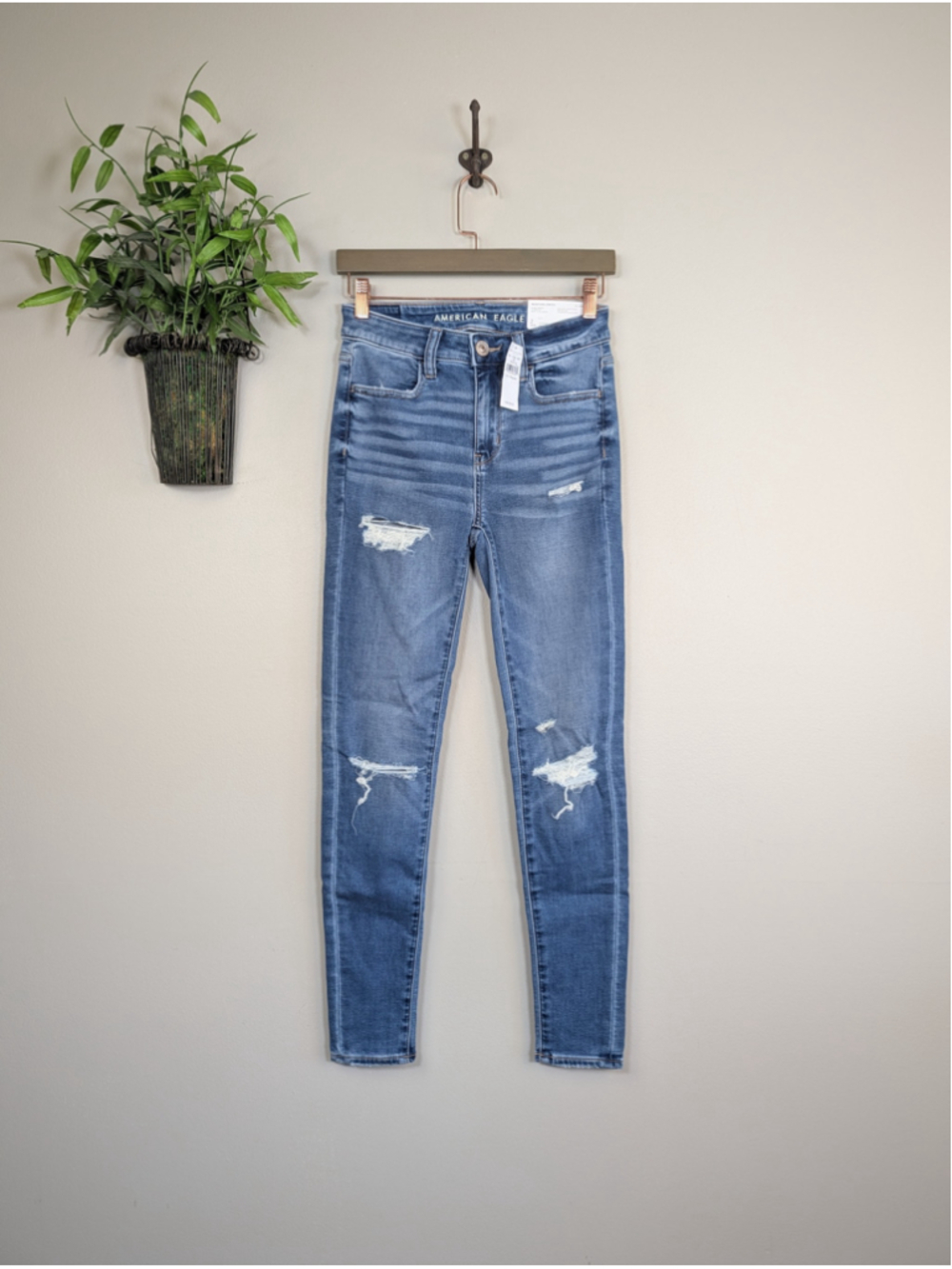 American Eagle 2 Hi Rise Skinny Distressed Next Level Stretch Jegging Jeans AE